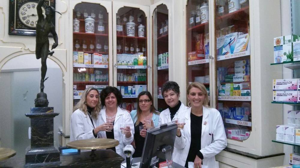 brindisi inaugurazione farmacia san jacopo livorno